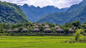 Du lịch homestay bản Lác